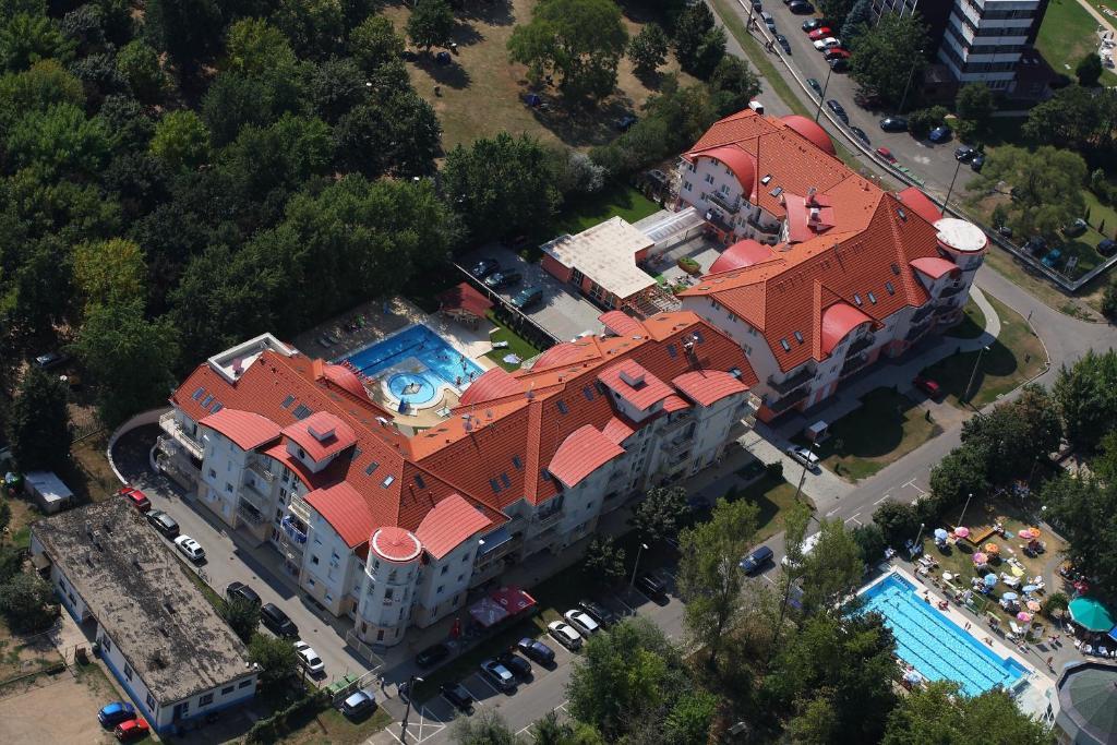 Panorama Wellness Apartman Hotel ไฮจ์ดุสโซบอสโล ห้อง รูปภาพ