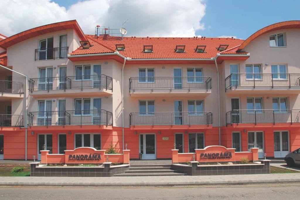 Panorama Wellness Apartman Hotel ไฮจ์ดุสโซบอสโล ห้อง รูปภาพ
